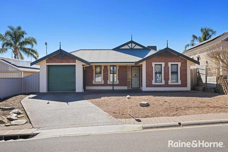 1 Nyrang Circuit, Woodcroft SA 5162