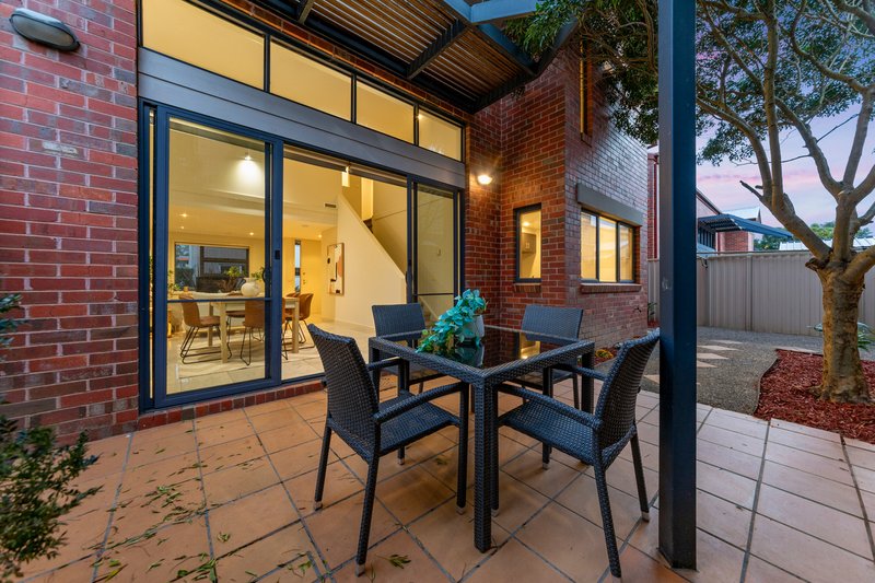 Photo - 1 Oaks Lane, Pakenham VIC 3810 - Image 18