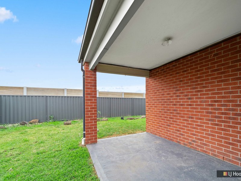 Photo - 1 Oconnor Road, Deer Park VIC 3023 - Image 12