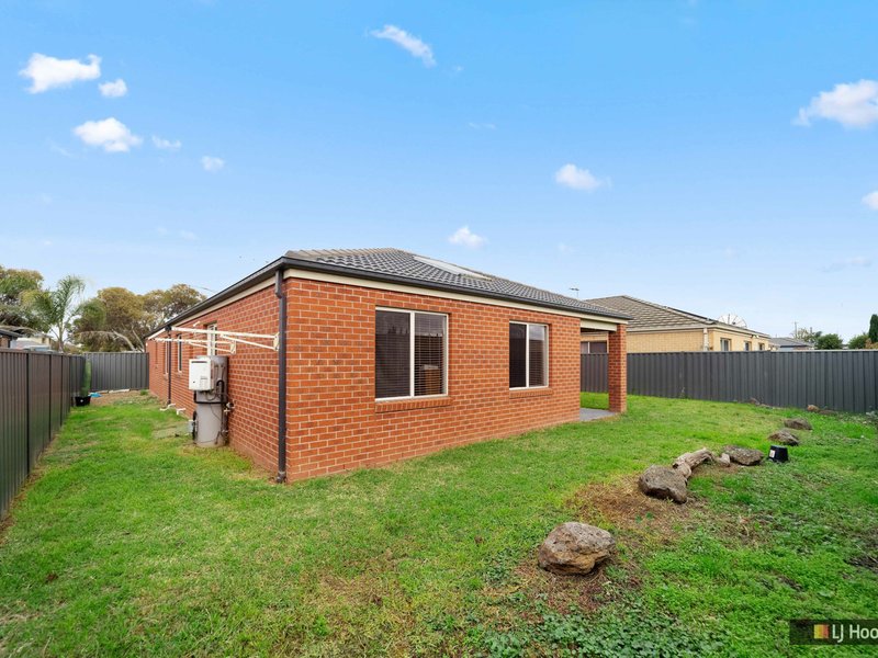 Photo - 1 Oconnor Road, Deer Park VIC 3023 - Image 14