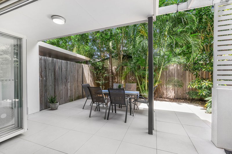 Photo - 1 of 15 Fox Street, Wynnum QLD 4178 - Image 3