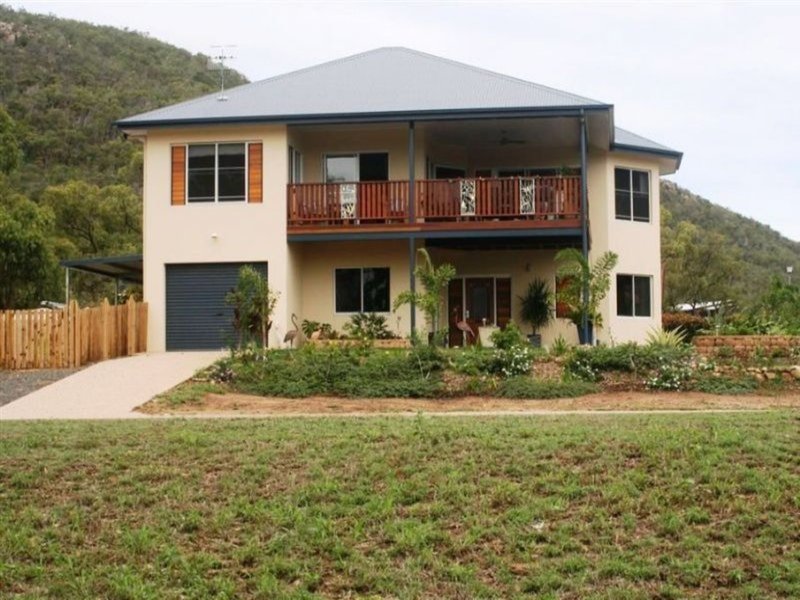 Photo - 1 Olden Court, Hideaway Bay QLD 4800 - Image 3