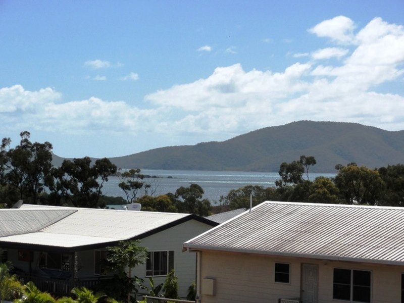 Photo - 1 Olden Court, Hideaway Bay QLD 4800 - Image 11