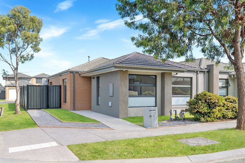Photo - 1 Olivetree Loop, Craigieburn VIC 3064 - Image 1