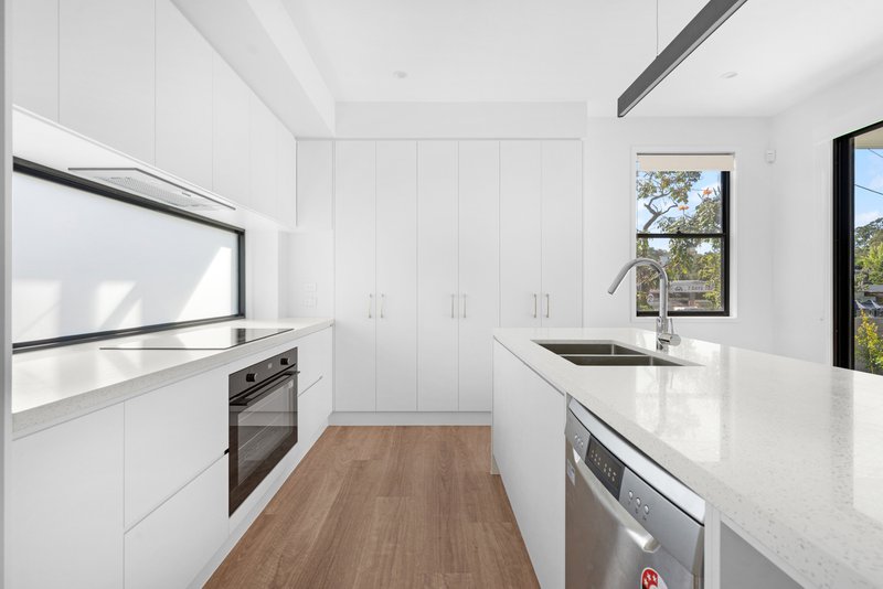 Photo - 1 Olola Street, Mount Gravatt East QLD 4122 - Image 2