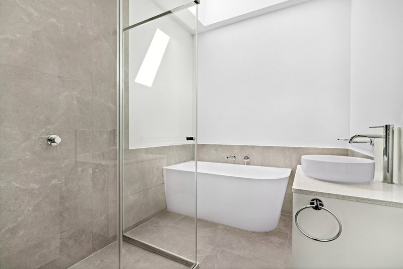 Photo - 1 Olola Street, Mount Gravatt East QLD 4122 - Image 14