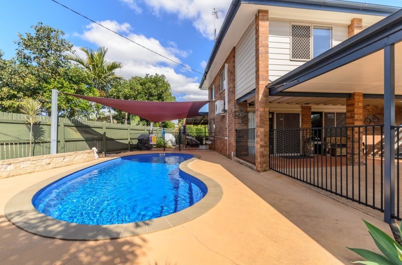 Photo - 1 Onslow Street, Tannum Sands QLD 4680 - Image 24