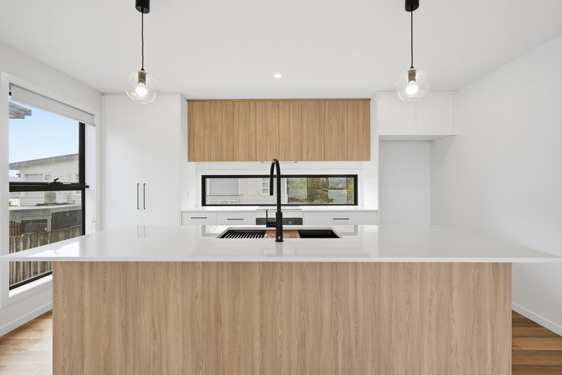 Photo - 1 or 2/10 Vancouver Street, Midway Point TAS 7171 - Image 8