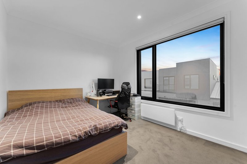 Photo - 1 Orchid Drive, Keysborough VIC 3173 - Image 5