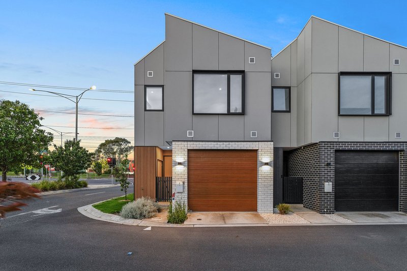 Photo - 1 Orchid Drive, Keysborough VIC 3173 - Image 12