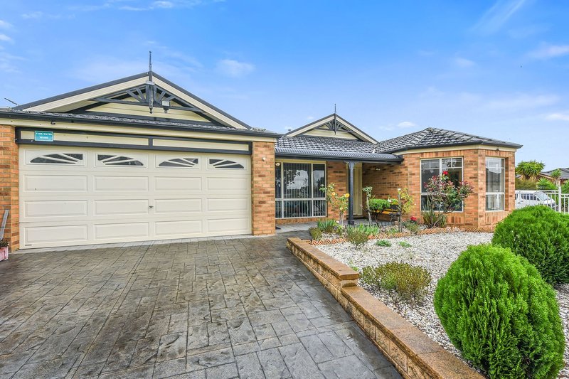 Photo - 1 Ormiston Place, Narre Warren South VIC 3805 - Image 2