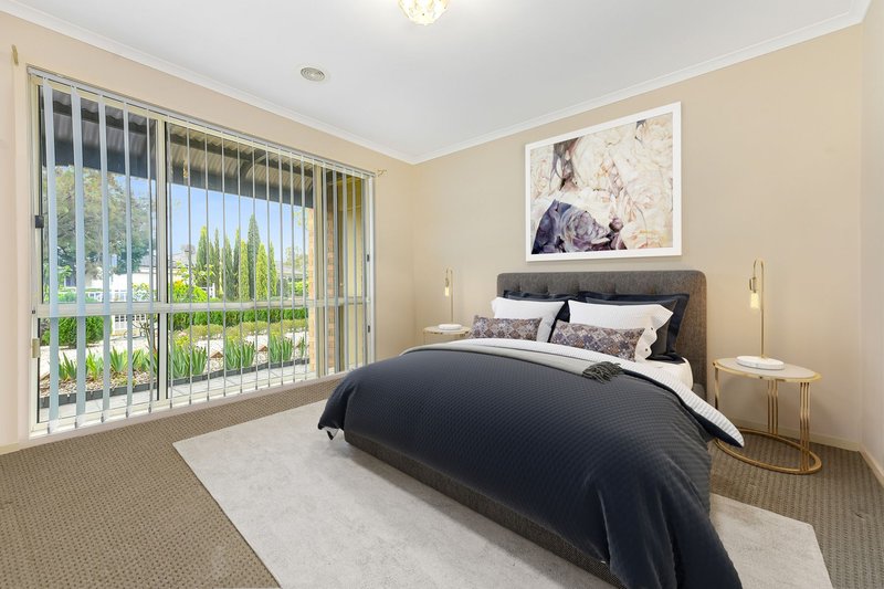 Photo - 1 Ormiston Place, Narre Warren South VIC 3805 - Image 8