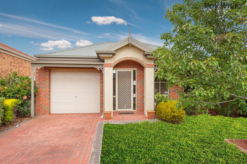 1 Osmond Place, Caroline Springs VIC 3023