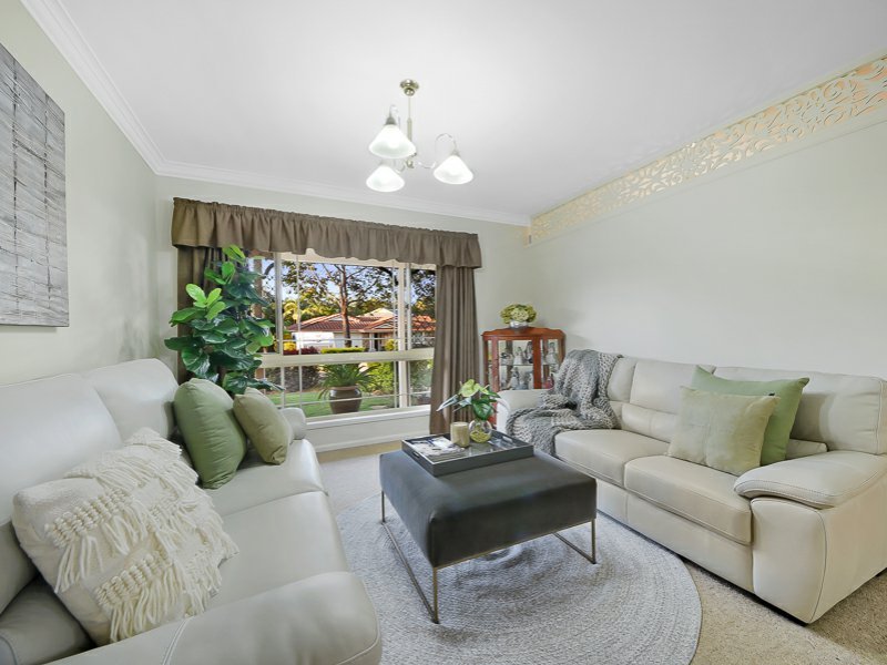 Photo - 1 Oxford Crescent, Bridgeman Downs QLD 4035 - Image 7