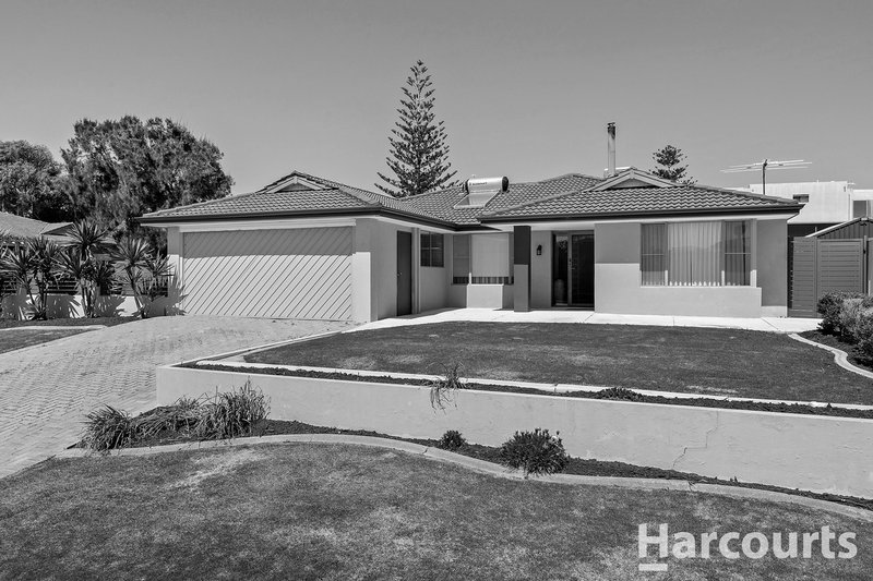 1 Ozone Court, Halls Head WA 6210