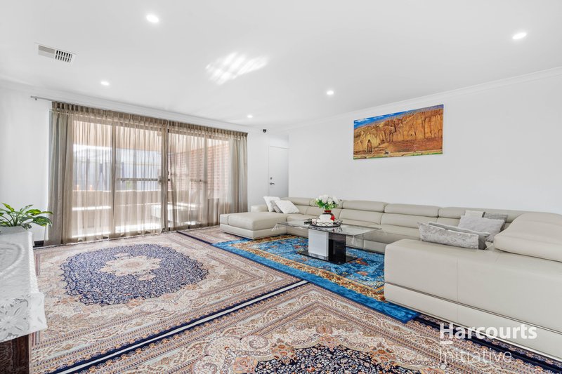 Photo - 1 Pallarup Crescent, Ellenbrook WA 6069 - Image 18