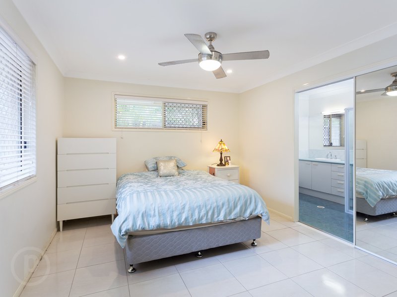 Photo - 1 Paluna Place, Forest Lake QLD 4078 - Image 9