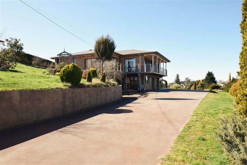 Photo - 1 Panorama Place, Deloraine TAS 7304 - Image 2