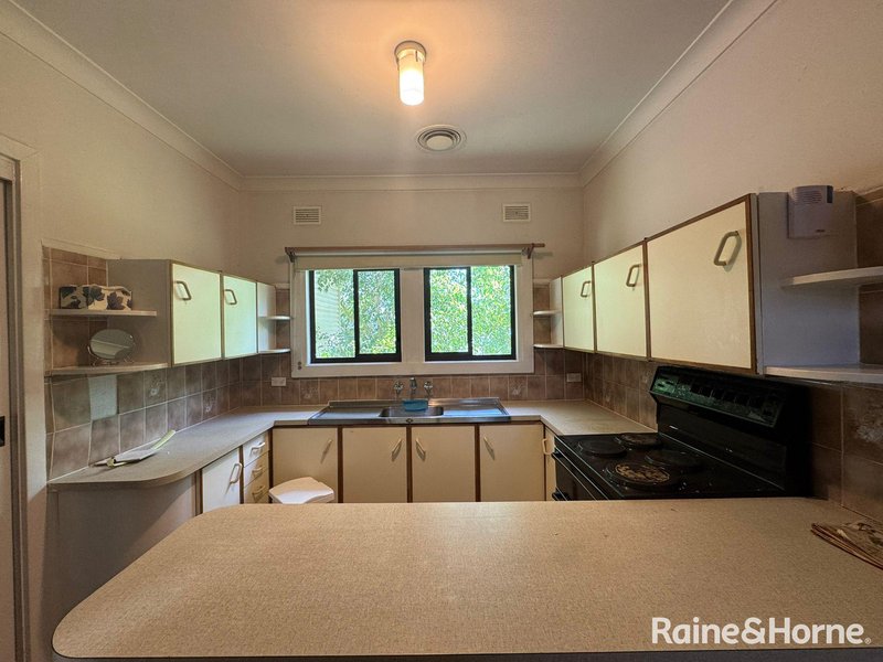 Photo - 1 Pardalote Street, Ingleburn NSW 2565 - Image 4