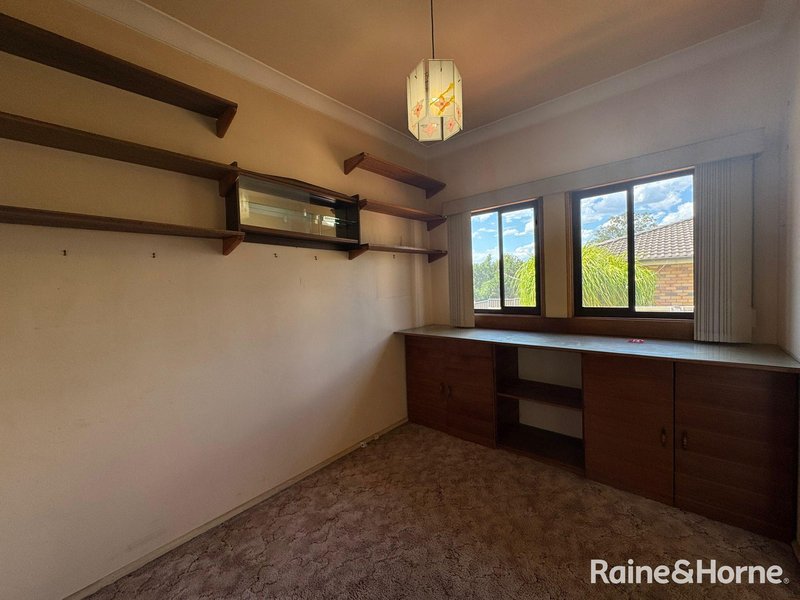 Photo - 1 Pardalote Street, Ingleburn NSW 2565 - Image 5