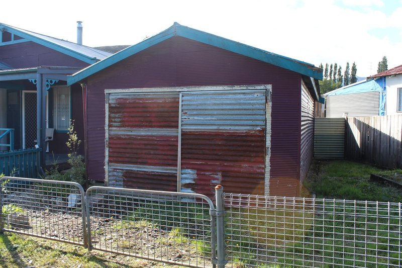 Photo - 1 Park Street, Queenstown TAS 7467 - Image 14