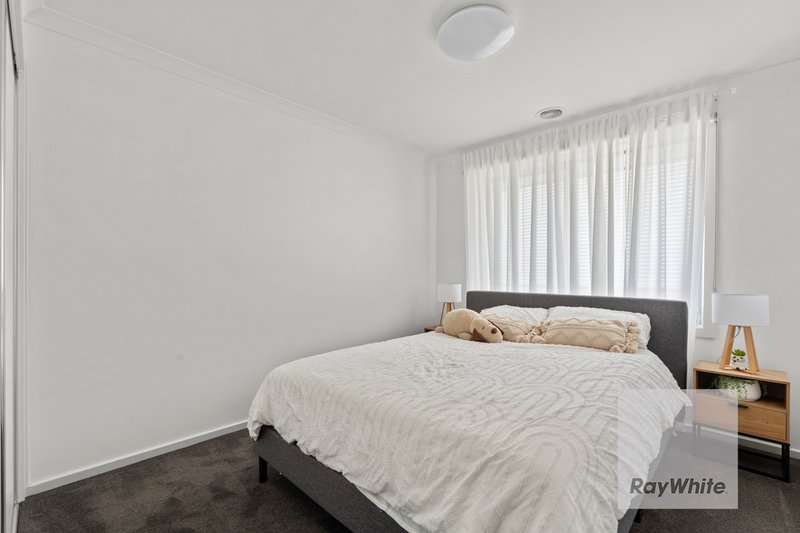 Photo - 1 Parkfield Walk, Westmeadows VIC 3049 - Image 10