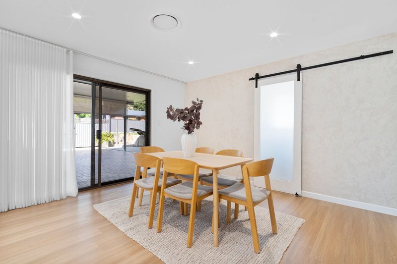 Photo - 1 Parkview Crescent, Shailer Park QLD 4128 - Image 9