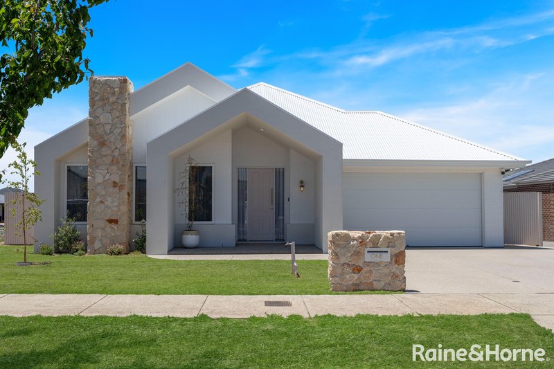 Photo - 1 Parkview Terrace, Riddells Creek VIC 3431 - Image 1