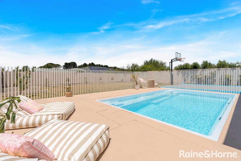 Photo - 1 Parkview Terrace, Riddells Creek VIC 3431 - Image 3