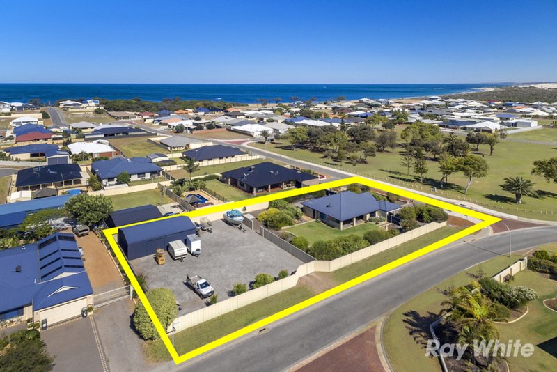 Photo - 1 Parkvista Square, Drummond Cove WA 6532 - Image