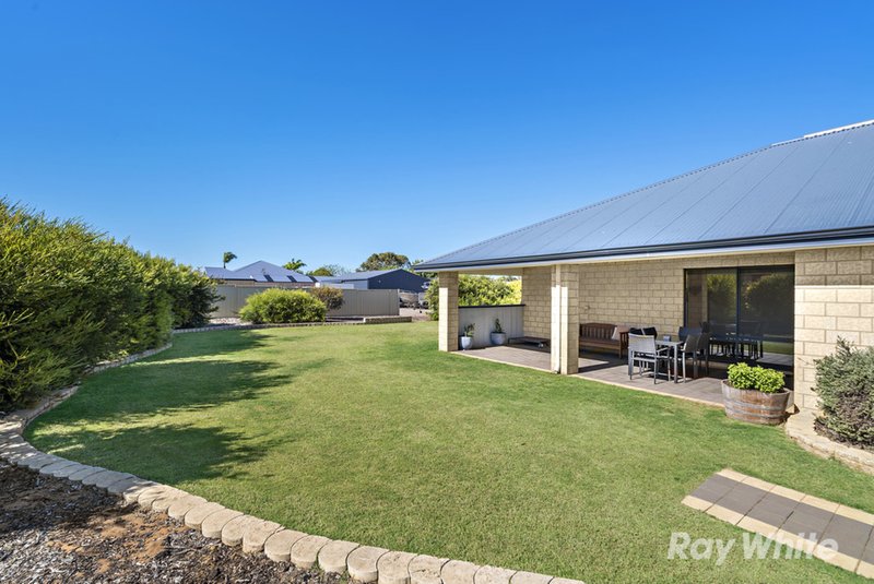 Photo - 1 Parkvista Square, Drummond Cove WA 6532 - Image 13