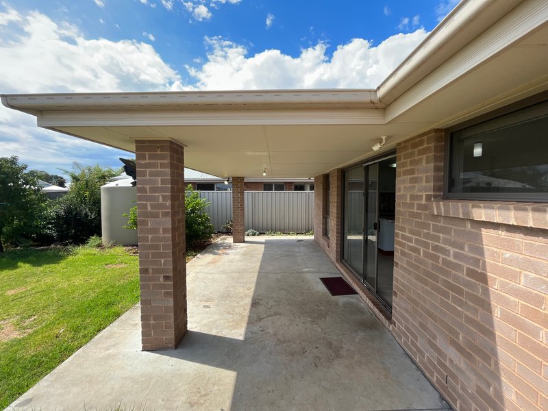 Photo - 1 Pastega Place, Griffith NSW 2680 - Image 14