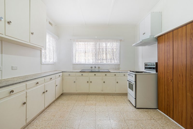 Photo - 1 Paton Crescent, Boronia VIC 3155 - Image 2