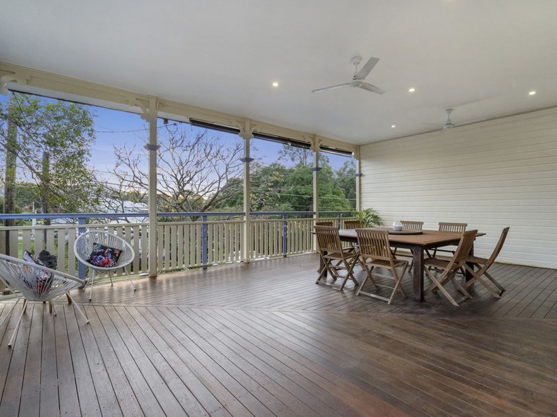 Photo - 1 Pavonia Street, Ashgrove QLD 4060 - Image 2