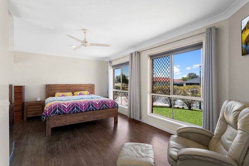 Photo - 1 Peachester Court, Deception Bay QLD 4508 - Image 4