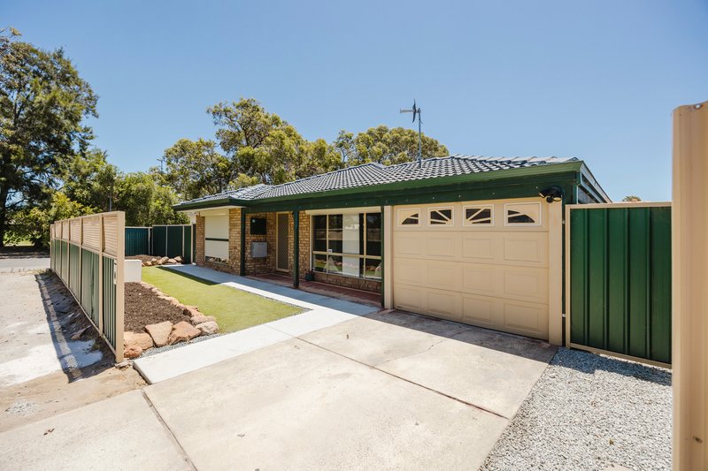 Photo - 1 Peacock Green, Ballajura WA 6066 - Image 1