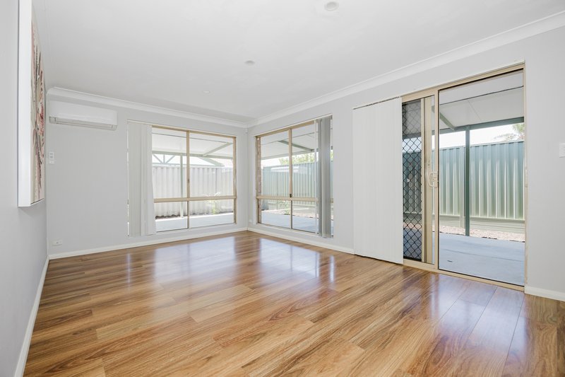 Photo - 1 Peacock Green, Ballajura WA 6066 - Image 14