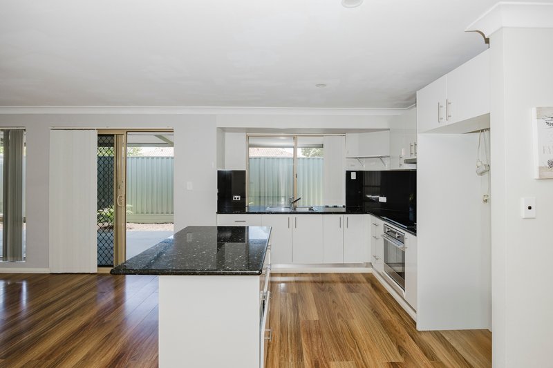 Photo - 1 Peacock Green, Ballajura WA 6066 - Image 19
