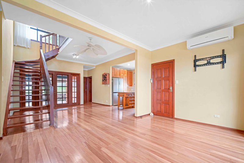 Photo - 1 Pearce Avenue, Belmont NSW 2280 - Image 5