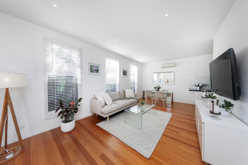 Photo - 1 Pearson Street, Williamstown VIC 3016 - Image 3