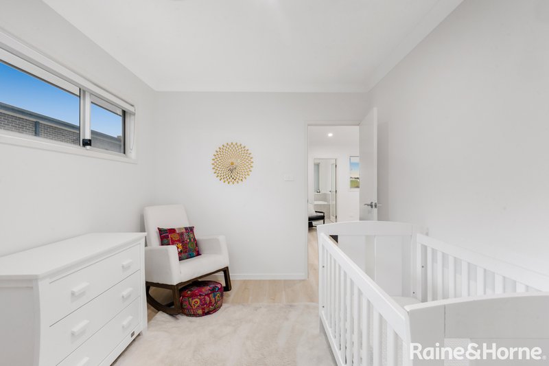 Photo - 1 Pebblestone Road (Gables) , Box Hill NSW 2765 - Image 10