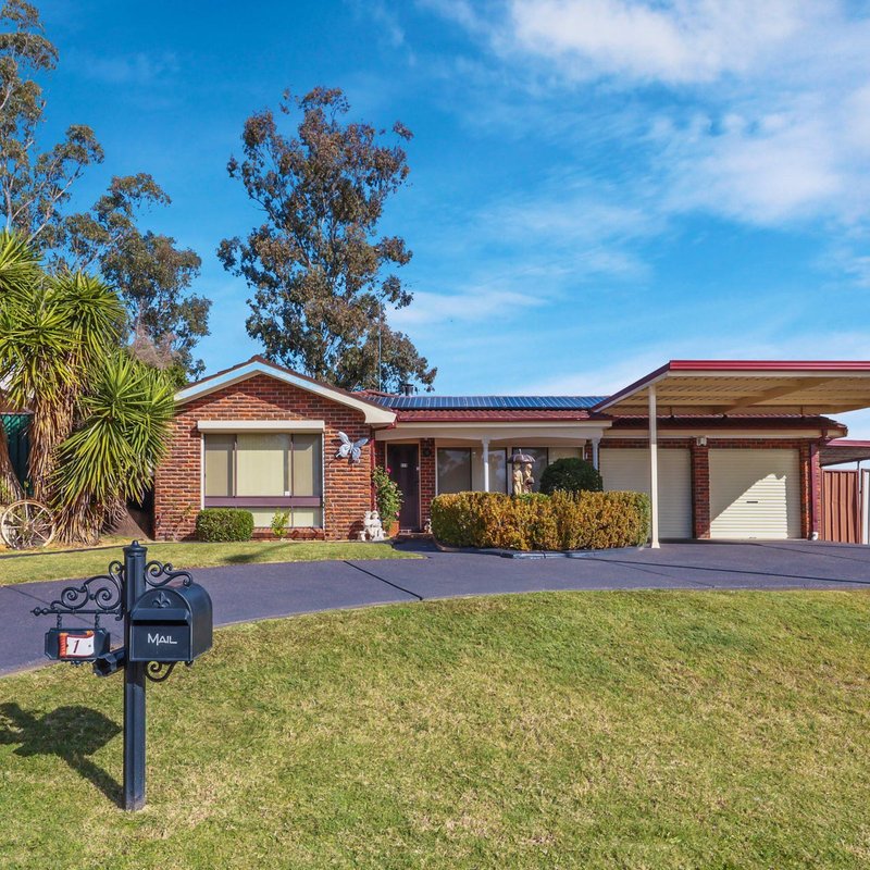 1 Peppertree Drive, Erskine Park NSW 2759