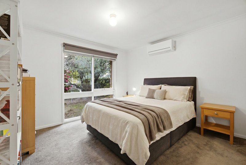 Photo - 1 Perry Drive, Chapman ACT 2611 - Image 9