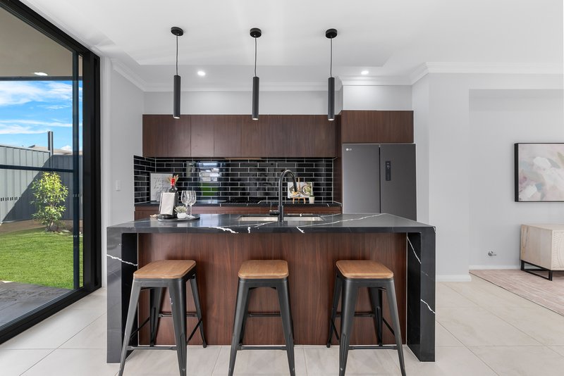 Photo - 1 Peters Road, Edmondson Park NSW 2174 - Image 3