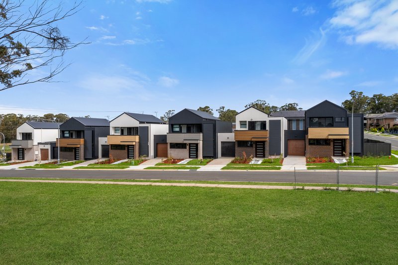 Photo - 1 Peters Road, Edmondson Park NSW 2174 - Image 18