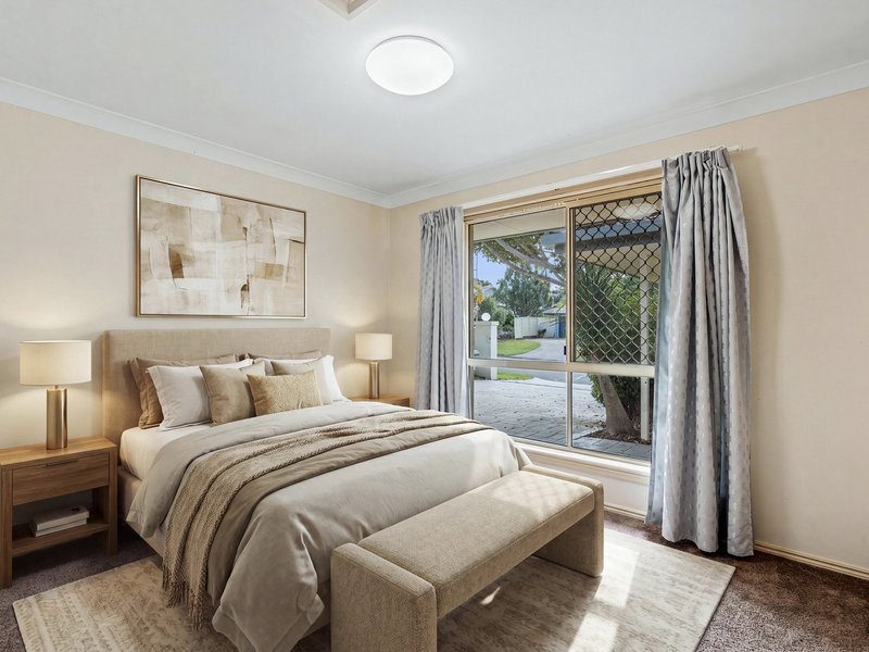 Photo - 1 Pickworth Court, Parkwood QLD 4214 - Image 11