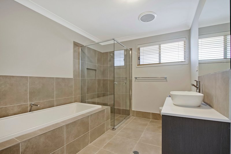 Photo - 1 Pimlico Street, Box Hill NSW 2765 - Image 5