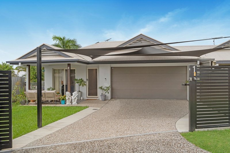 1 Pincally Crescent, Ormeau QLD 4208