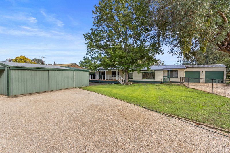 Photo - 1 Pinson Court, Williamstown SA 5351 - Image 2