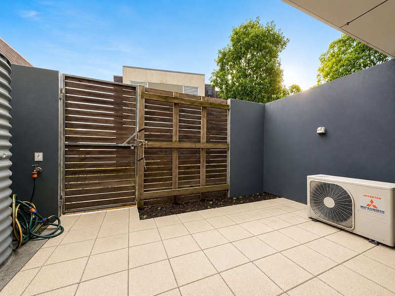 Photo - 1 Poinsettia Court, Bundoora VIC 3083 - Image 11